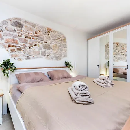 Apartment Mel Rovinj Exterior foto
